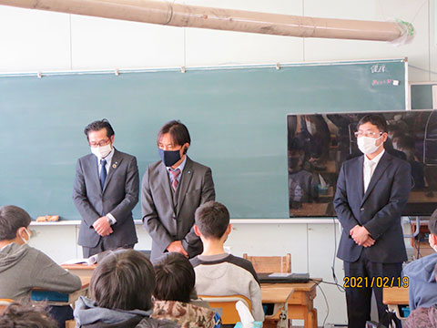 photo1